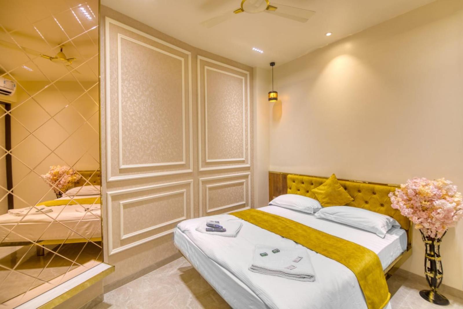 La Hotel Metro near BKC Bombay Esterno foto