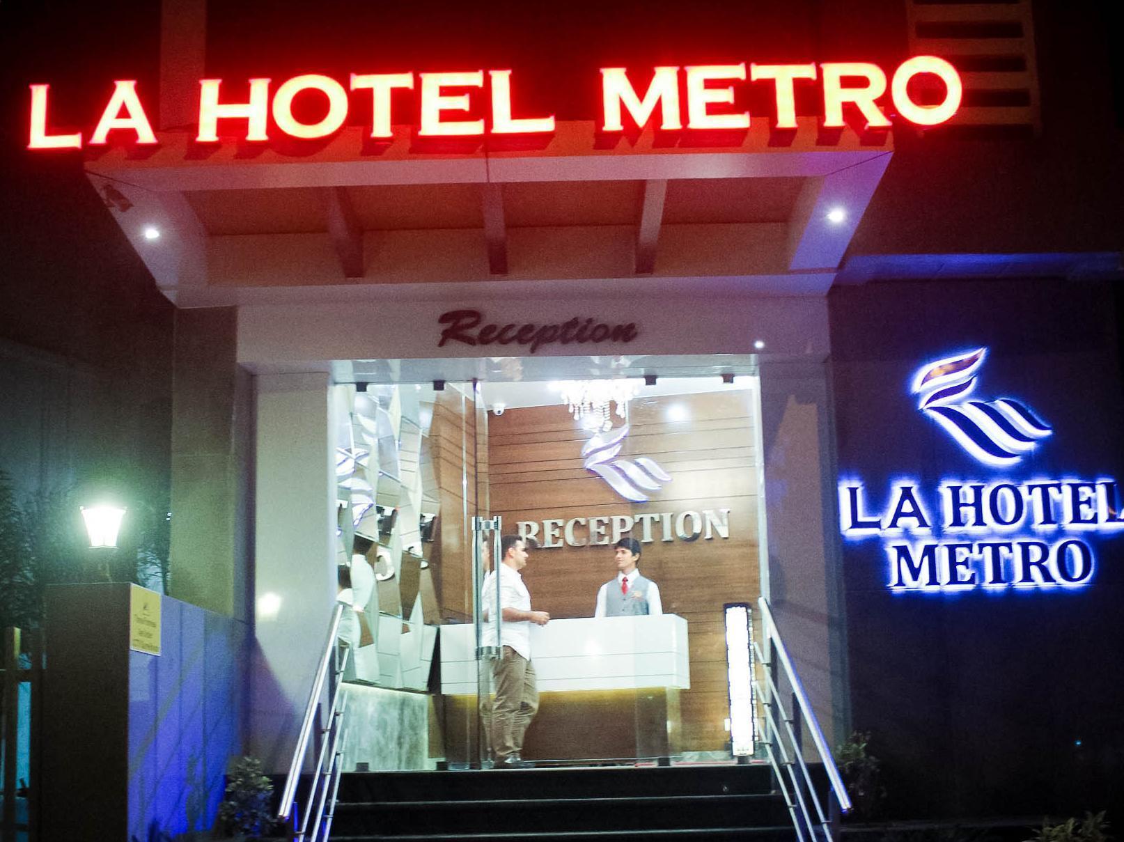 La Hotel Metro near BKC Bombay Esterno foto