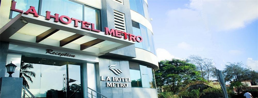 La Hotel Metro near BKC Bombay Esterno foto